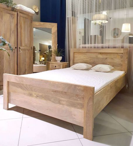 Drewniane łóżko 140x200 w prostej ramie z mango