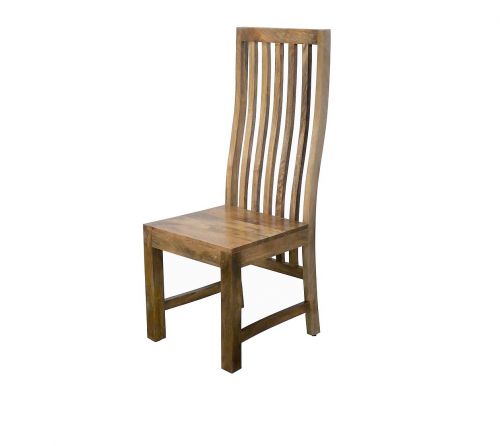 Drewniane krzesło pionowo żebrowane z mango toffi